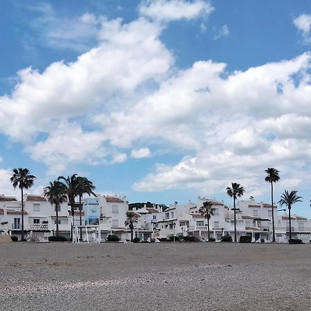 Apartamento Primera Linea De Playa Manilva Exterior foto