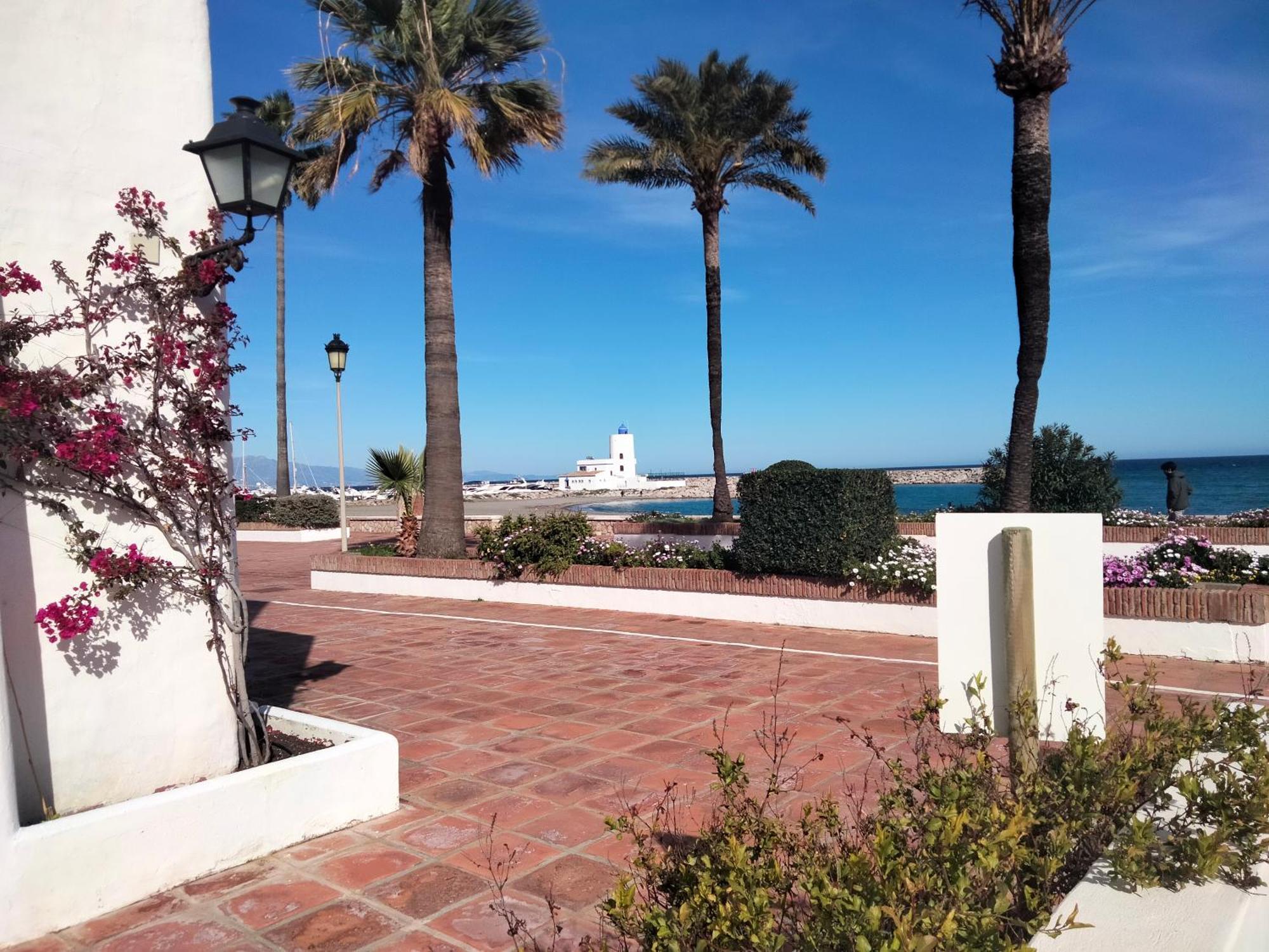 Apartamento Primera Linea De Playa Manilva Exterior foto