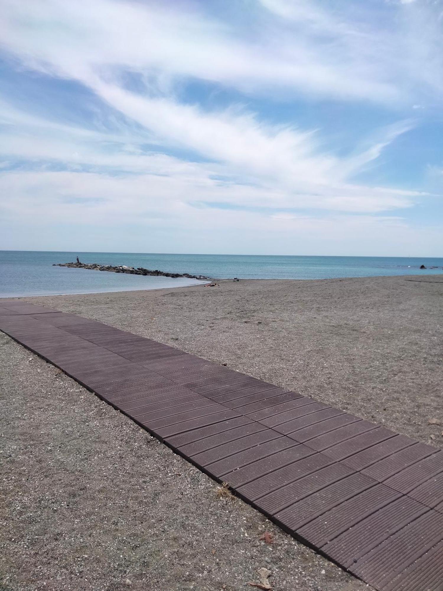 Apartamento Primera Linea De Playa Manilva Exterior foto
