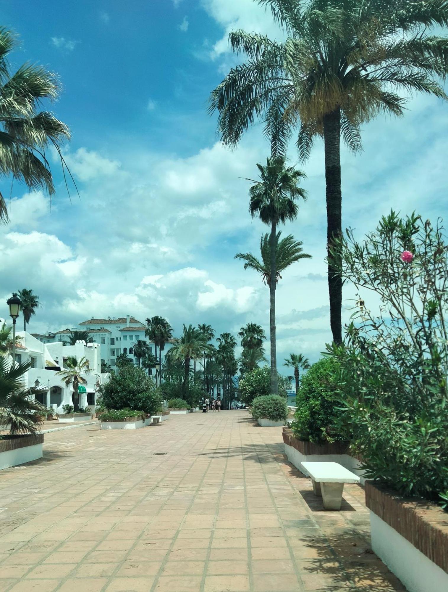 Apartamento Primera Linea De Playa Manilva Exterior foto